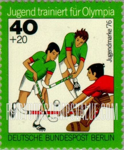 FindYourStampsValue: OCCUPATION SEMI-POSTAL - Sports Type of 1976: Hockey