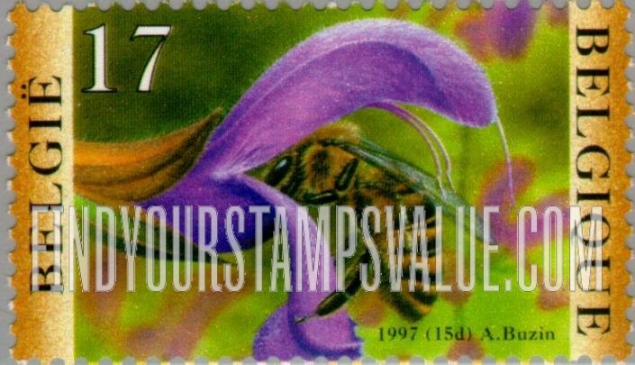 FindYourStampsValue: Bees and Apiculture: Bee collecting nectar