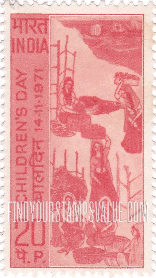FindYourStampsValue: Republic of India: Girls at work - भारत गणराज्य: काम में व्यस्त लड़कियाँ