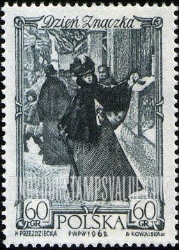 FindYourStampsValue: Woman Mailing Letter Warsaw