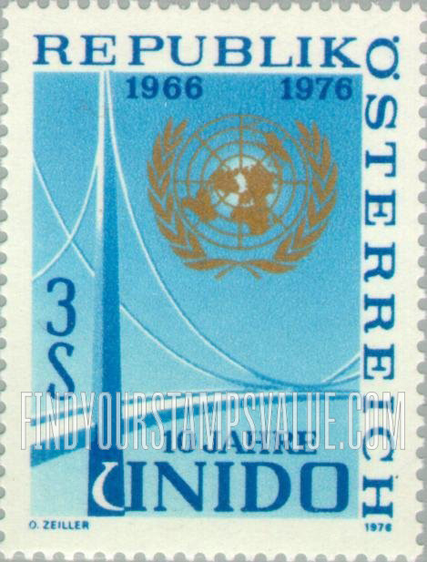 FindYourStampsValue: UN Emblem and Bridge