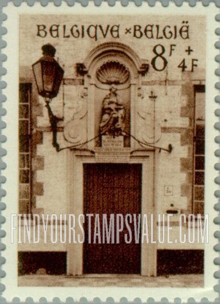 FindYourStampsValue: Semi-Postal: Statue above door