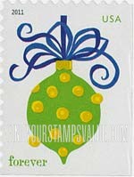 FindYourStampsValue: CHRISTMAS, HOLIDAY BAUBLES - Bauble with Blue Ribbon, Self-Adhesive Booklet stamp