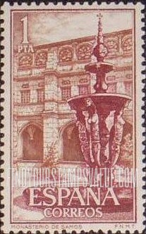FindYourStampsValue: Courtyard of Samos Monastery: Fountain