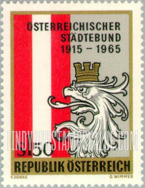 FindYourStampsValue: Austrian Flag and Eagle with Mural Crown