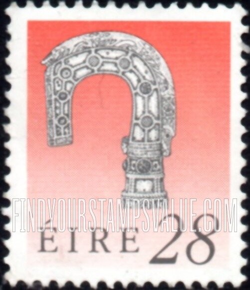 FindYourStampsValue: Art treasures of Ireland: Lismore Crosier, vertical