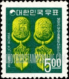 FindYourStampsValue: Earrings, 6th Century - 보문리 부부총 출토 태환 이식