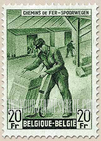 FindYourStampsValue: Parcel Post and Railway: Freight Station Interior