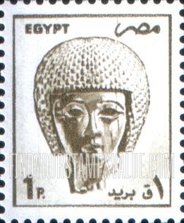 FindYourStampsValue: God Mout, limestone sculpture, 360-340 B.C. - الإله موط، منحوتة من الحجر الجيري، 360-340 قبل الميلاد