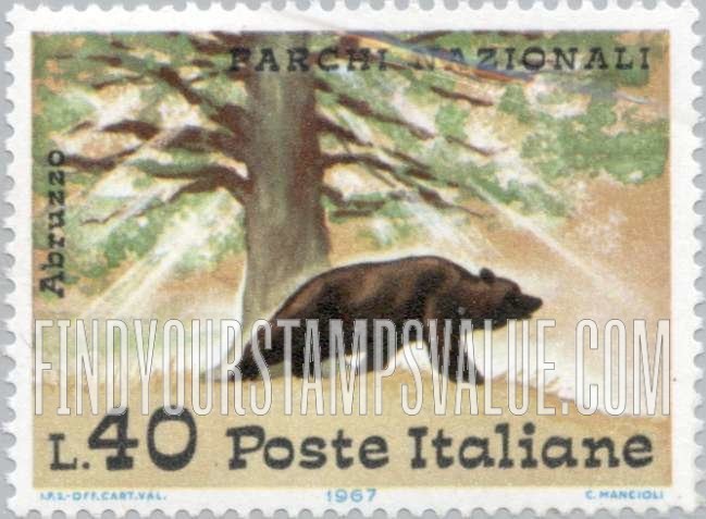 FindYourStampsValue: Brown bear, Abruzzi Apennines, horizontal