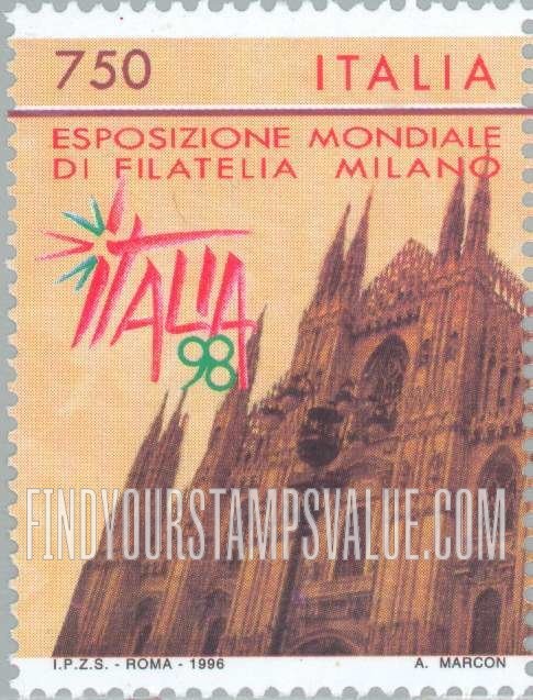FindYourStampsValue: Cathedral of Milan: Front entrance