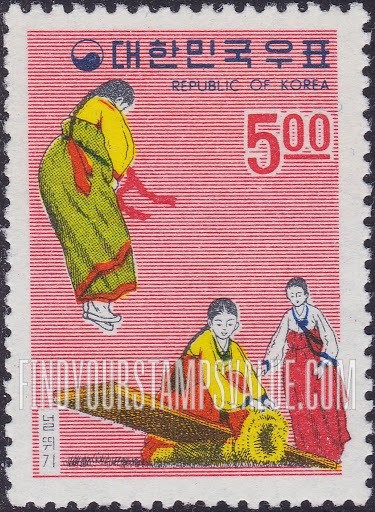 FindYourStampsValue: Girls on Seesaw