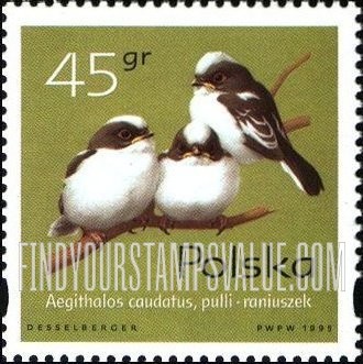 FindYourStampsValue: Songbird Chicks: Aegithalos caudatus
