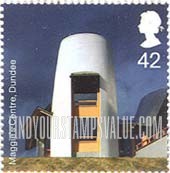 FindYourStampsValue: Great Britain (United Kingdom): Modern Architecture - Maggie's Center, Dundee, designed by Frank Gehry
