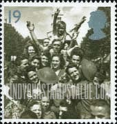 FindYourStampsValue: Great Britain (United Kingdom): Peace & Freedom - British Troops, People celebrating Liberation of Paris