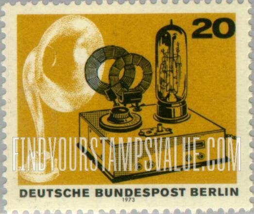 FindYourStampsValue: BERLIN - 50 Years of Broadcasting: Speaker, set, 1926