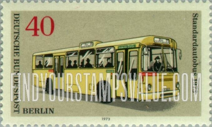 FindYourStampsValue: BERLIN - Elongated bus, 1973